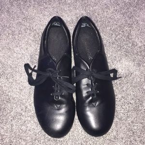 Women’s Tap Shoes!!